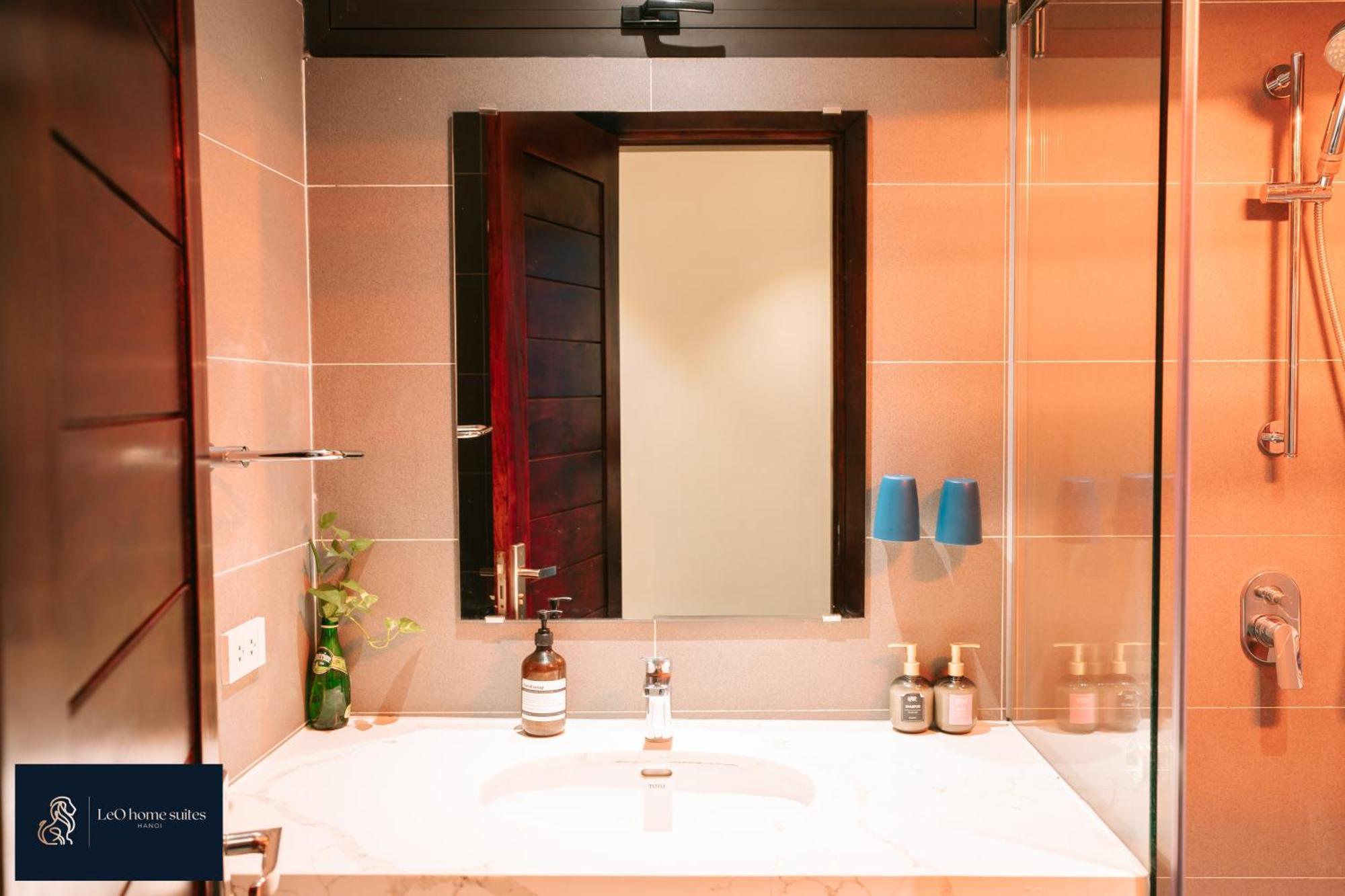 Home Suites -Natural Light -Projector -Spacious - 2Br Incenter Hanoi Eksteriør bilde